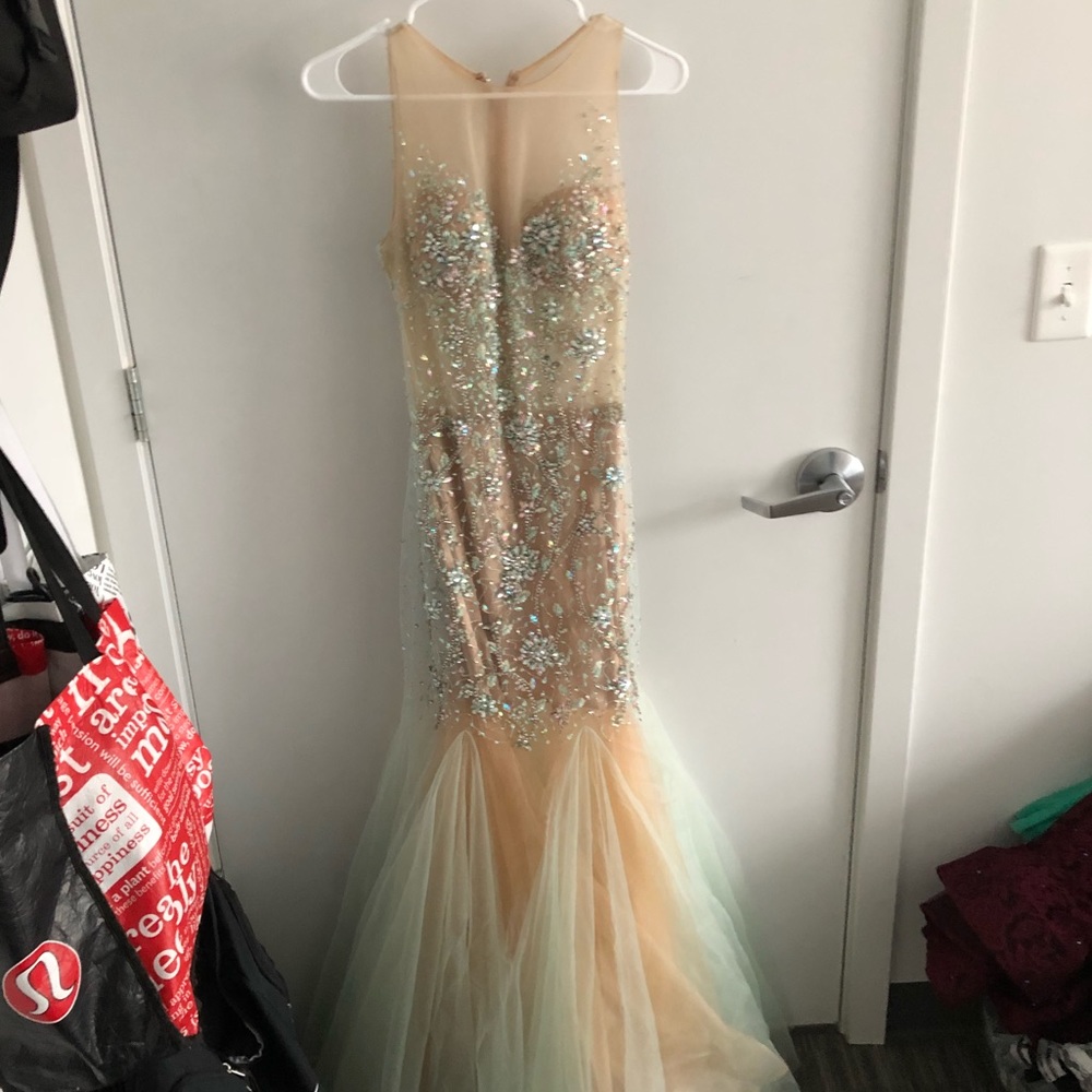 MINT TERANI COUTURE PROM DRESS